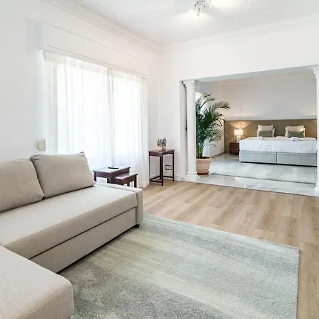 Seaside Paradise With A Private Pool And Walking Distance To The Вилла