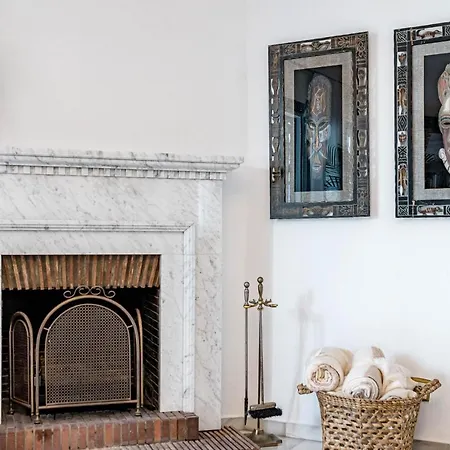 Seaside Paradise With A Private Pool And Walking Distance To The * Marbella