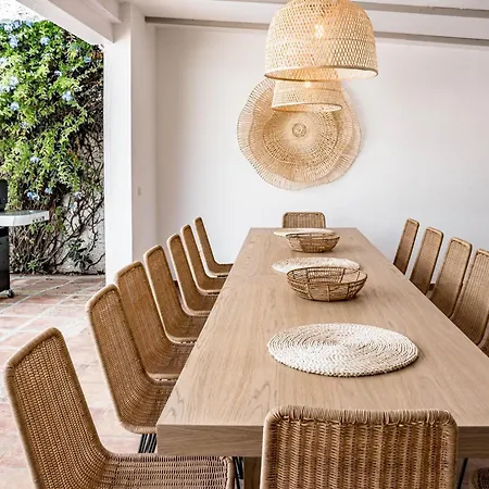 Seaside Paradise With A Private Pool And Walking Distance To The * Marbella