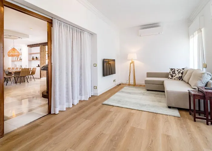 Seaside Paradise With A Private Pool And Walking Distance To The * Marbella